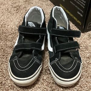 high top velcro vans